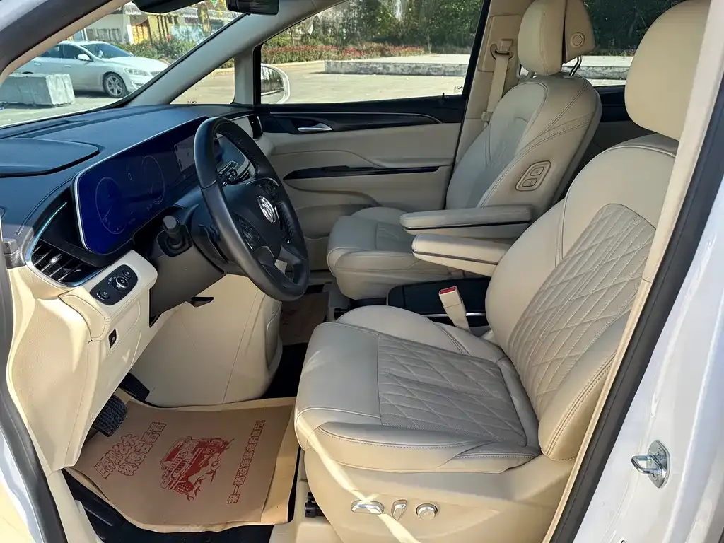 Buick GL8 2023 из CN, фото 8