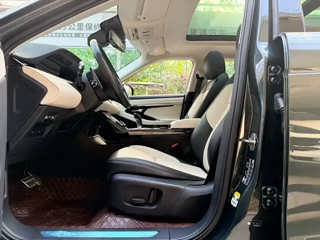 Land Rover Evoque 2022 из CN, фото 7