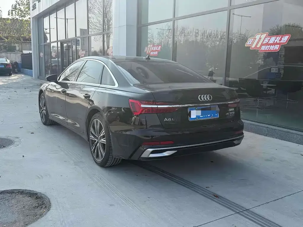 Audi A6L 2024 из CN, фото 6