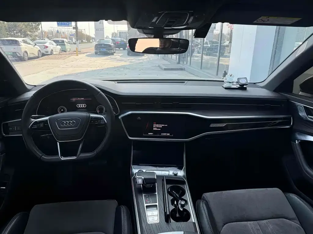 Audi A6L 2024 из CN, фото 9
