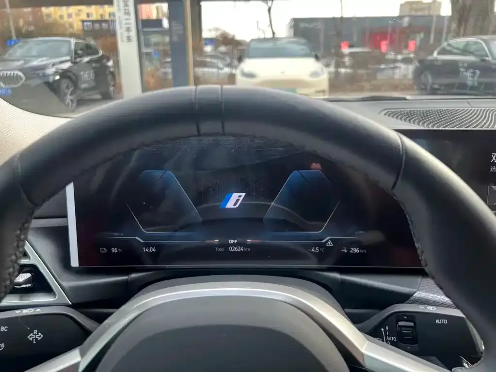 BMW i3 2024 из CN, фото 7