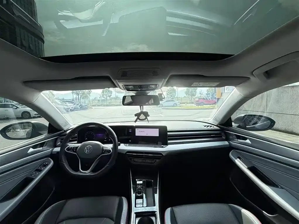 Volkswagen Lamando 2023 из CN, фото 8