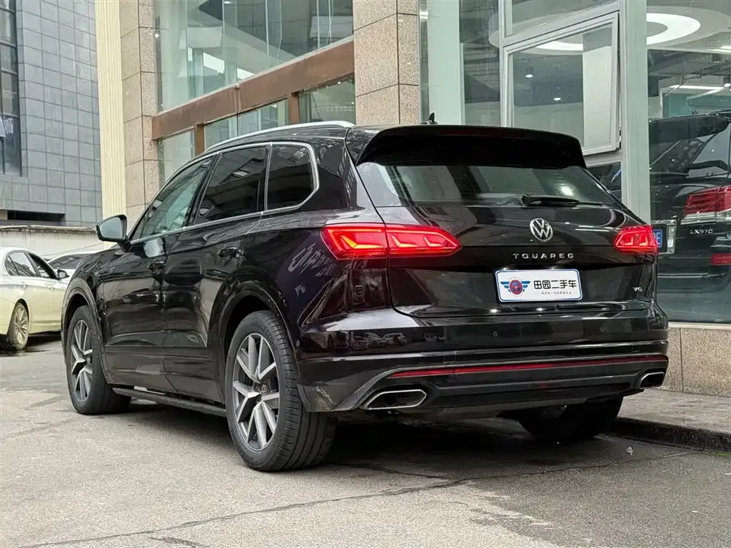 Volkswagen Touareg 2023 из CN, фото 4