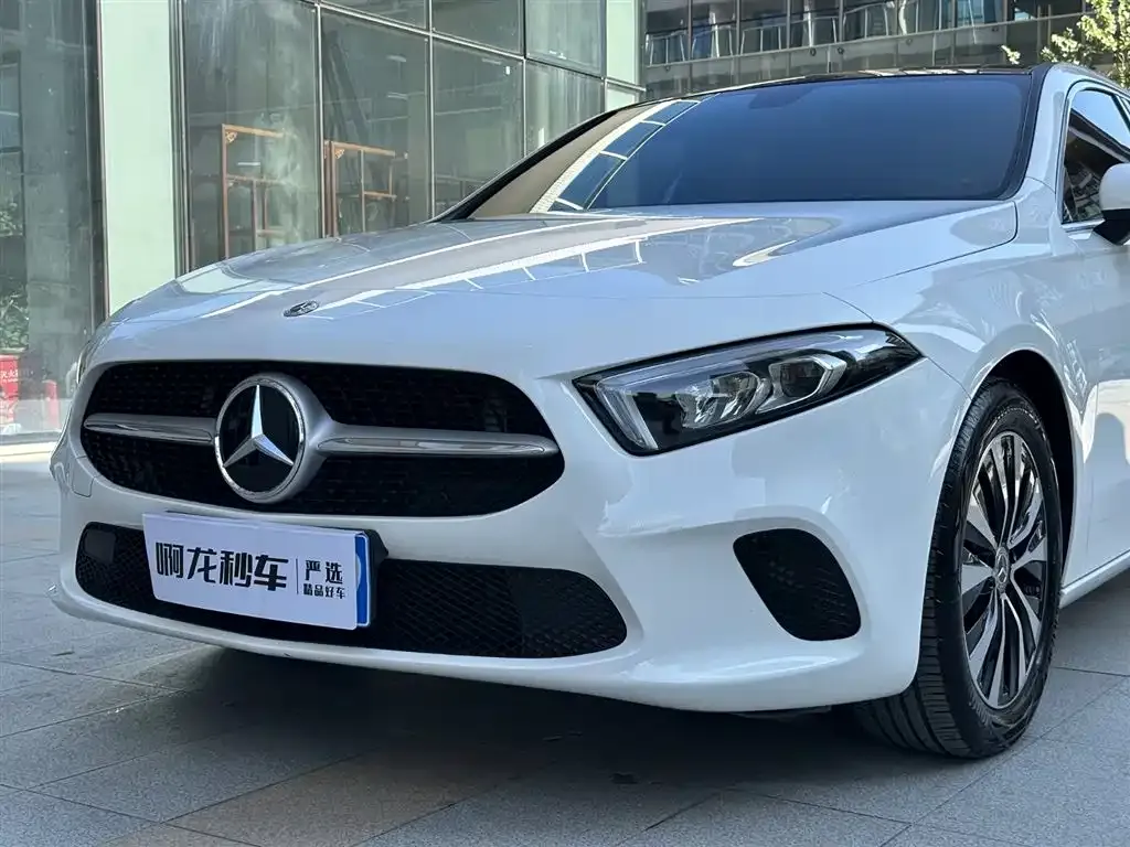 Mercedes-Benz A-Class (Import) 2023 из CN, фото 2