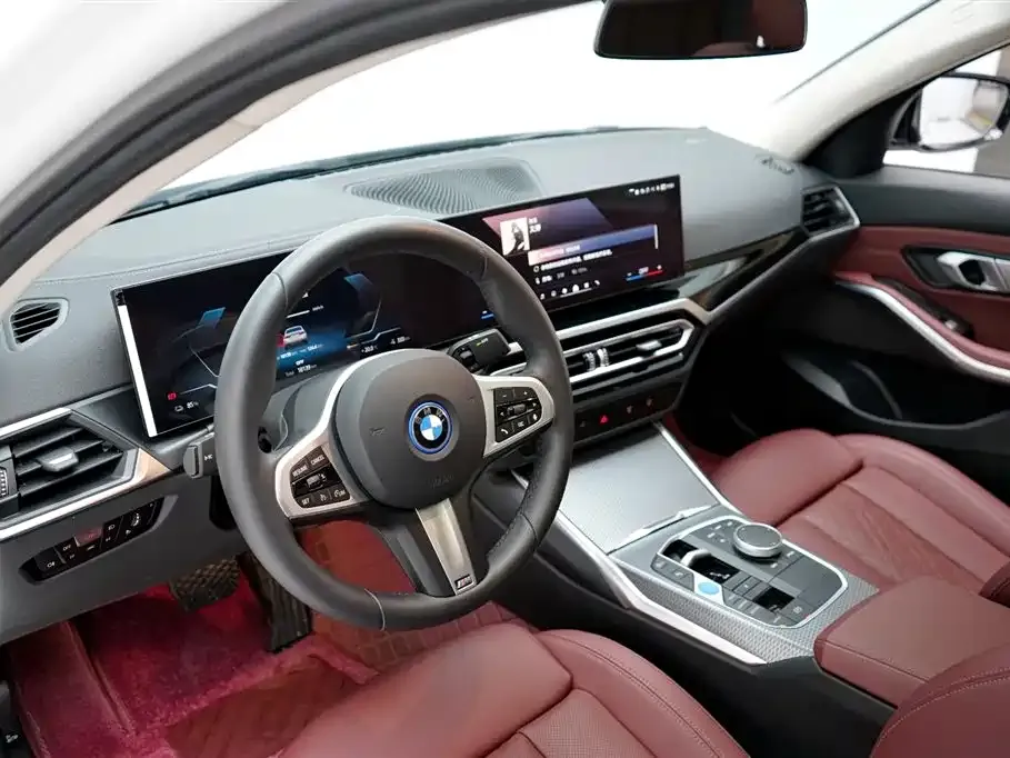 BMW i3 2024 из CN, фото 3