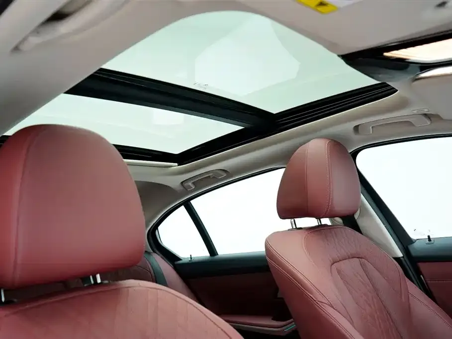 BMW i3 2024 из CN, фото 8