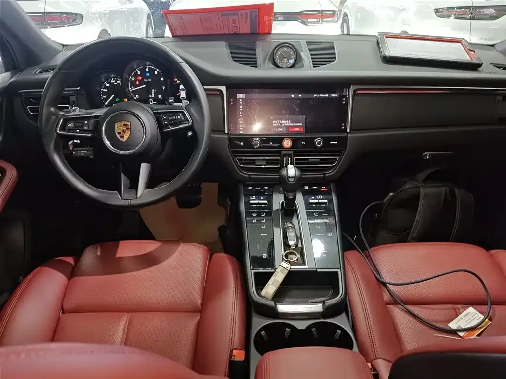 Porsche Macan 2022 из CN, фото 10