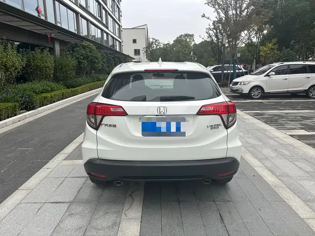 Honda Vezel 2021 из CN, фото 3