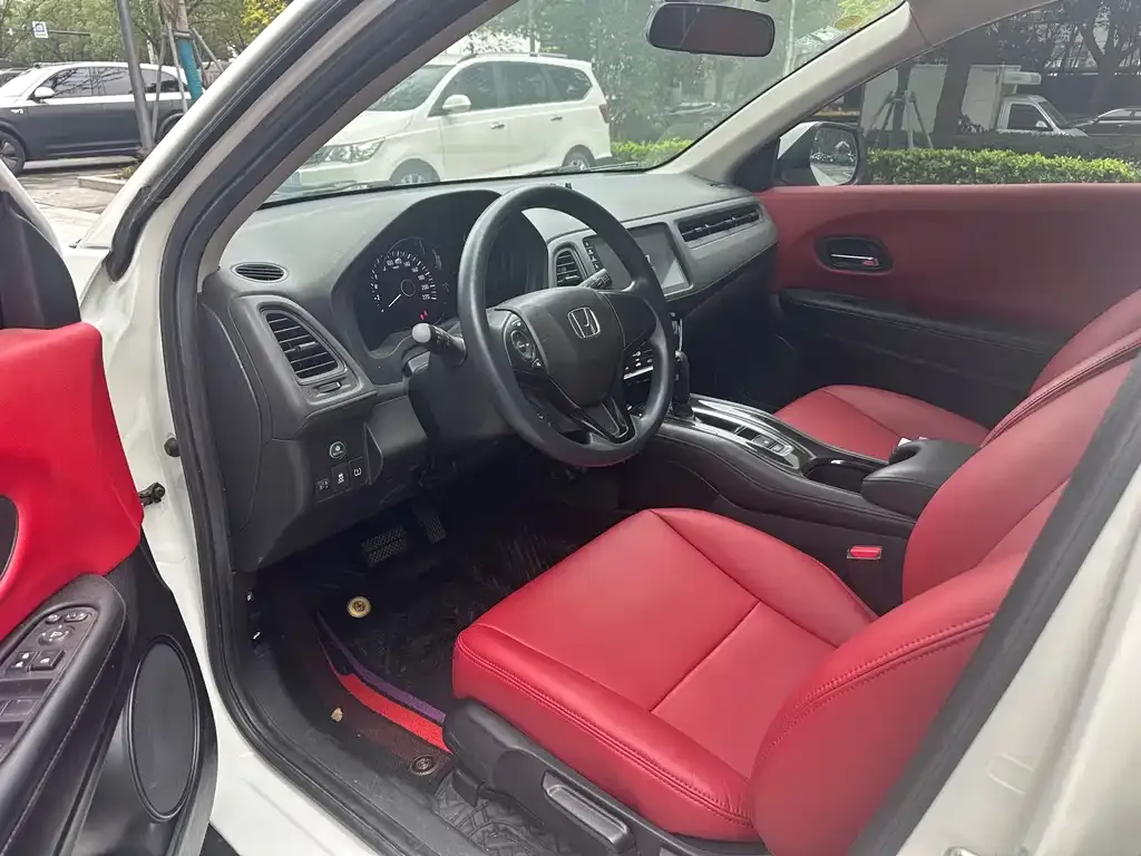 Honda Vezel 2021 из CN, фото 5