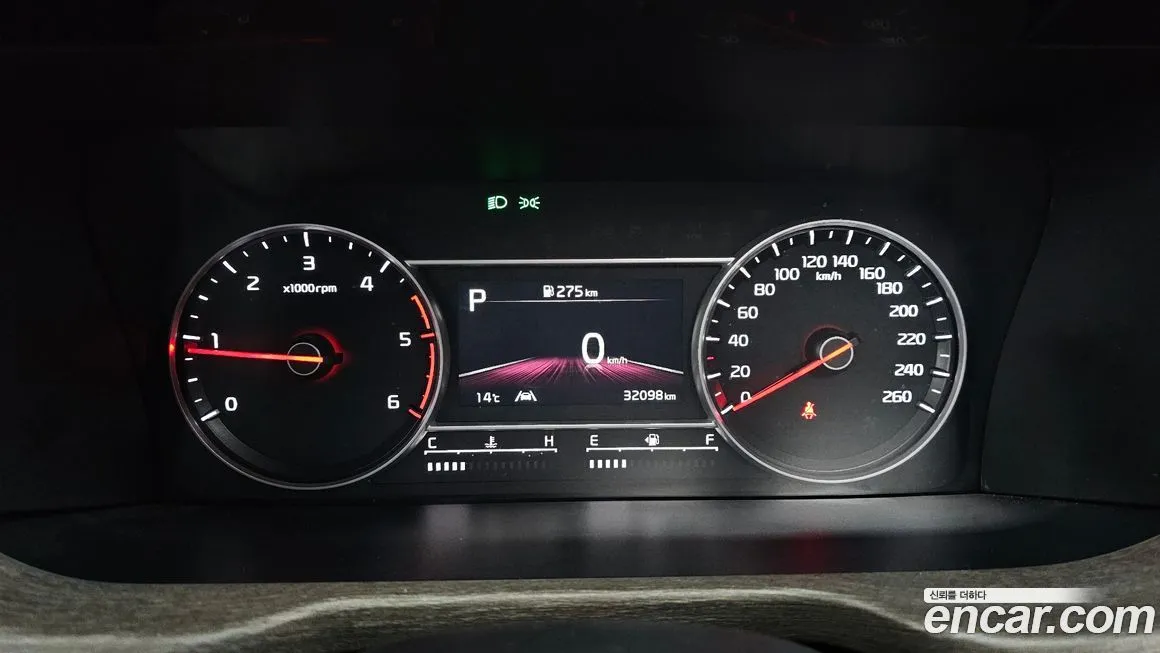 Kia Sorento — фото 8