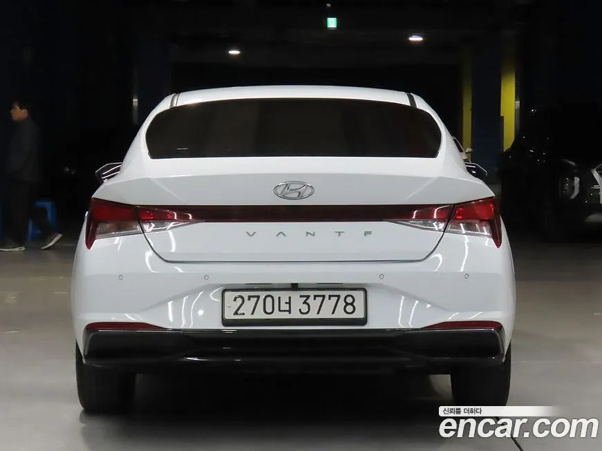 Hyundai AVANTE — фото 3