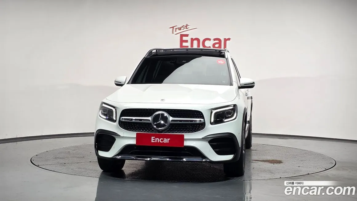 Mercedes-Benz GLB-Class — фото 3