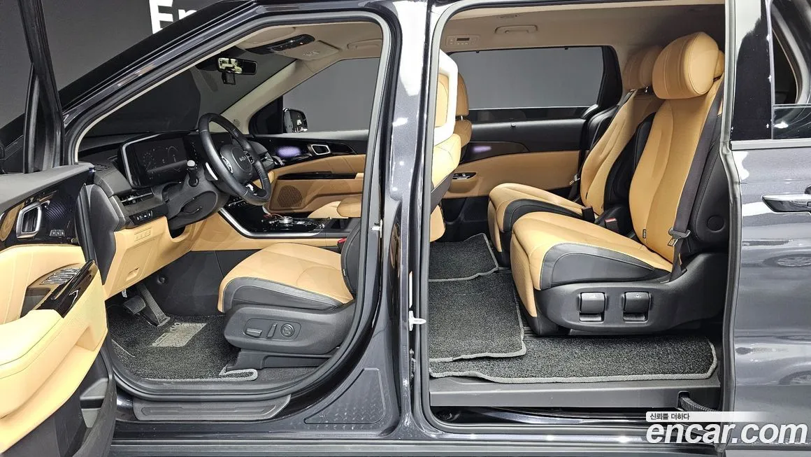 Kia Carnival — фото 10
