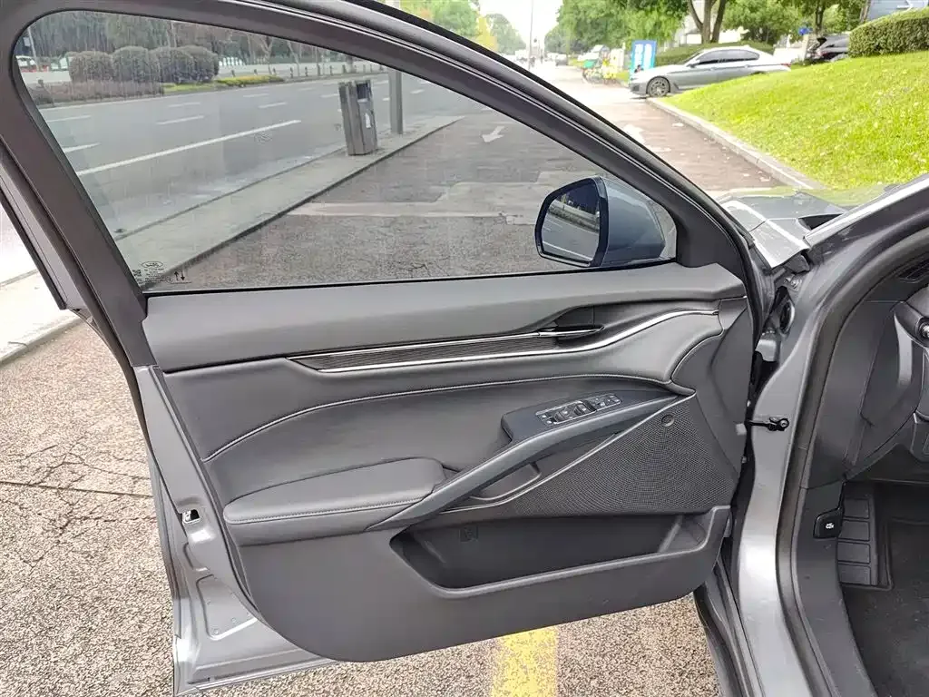 Ford Mondeo 2025 из CN, фото 6