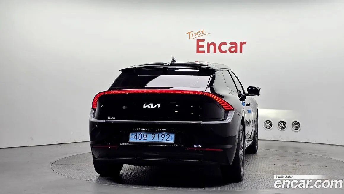 Kia EV6 — фото 4
