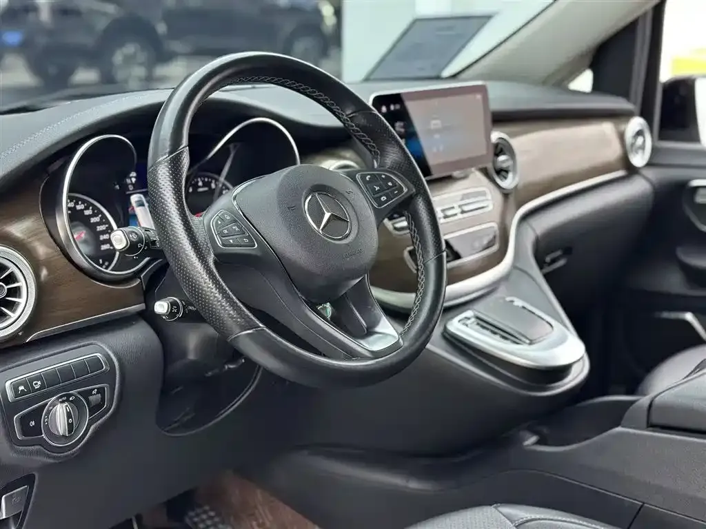Mercedes-Benz V-Class 2021 из CN, фото 10