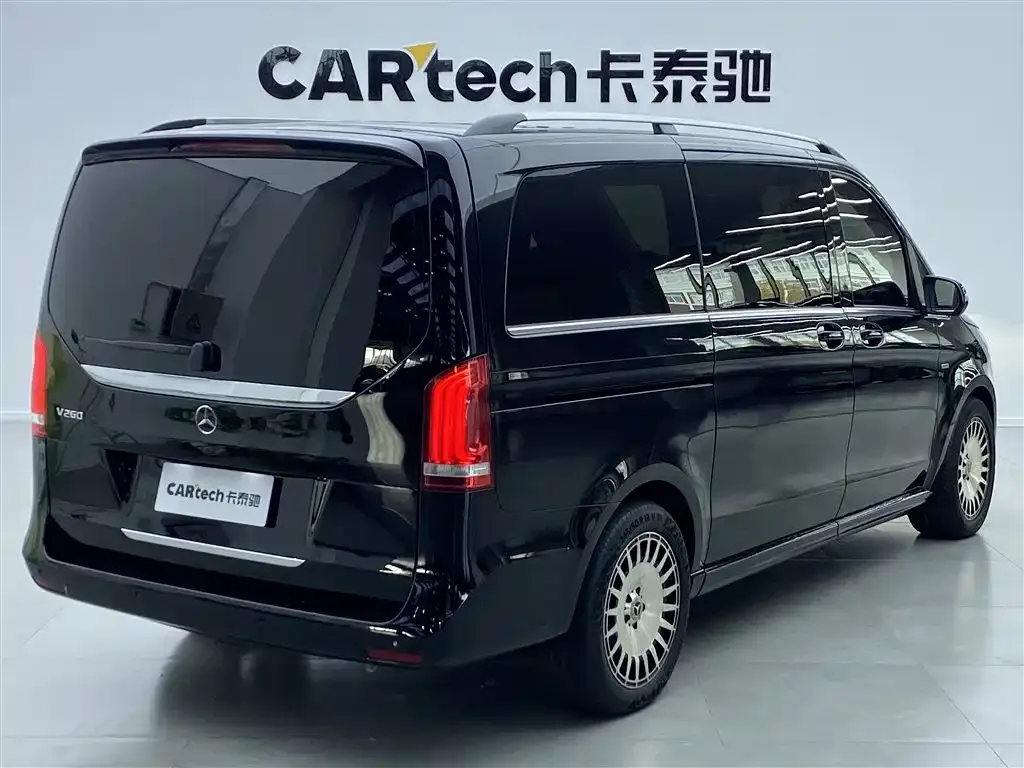 Mercedes-Benz V-Class 2021 из CN, фото 4