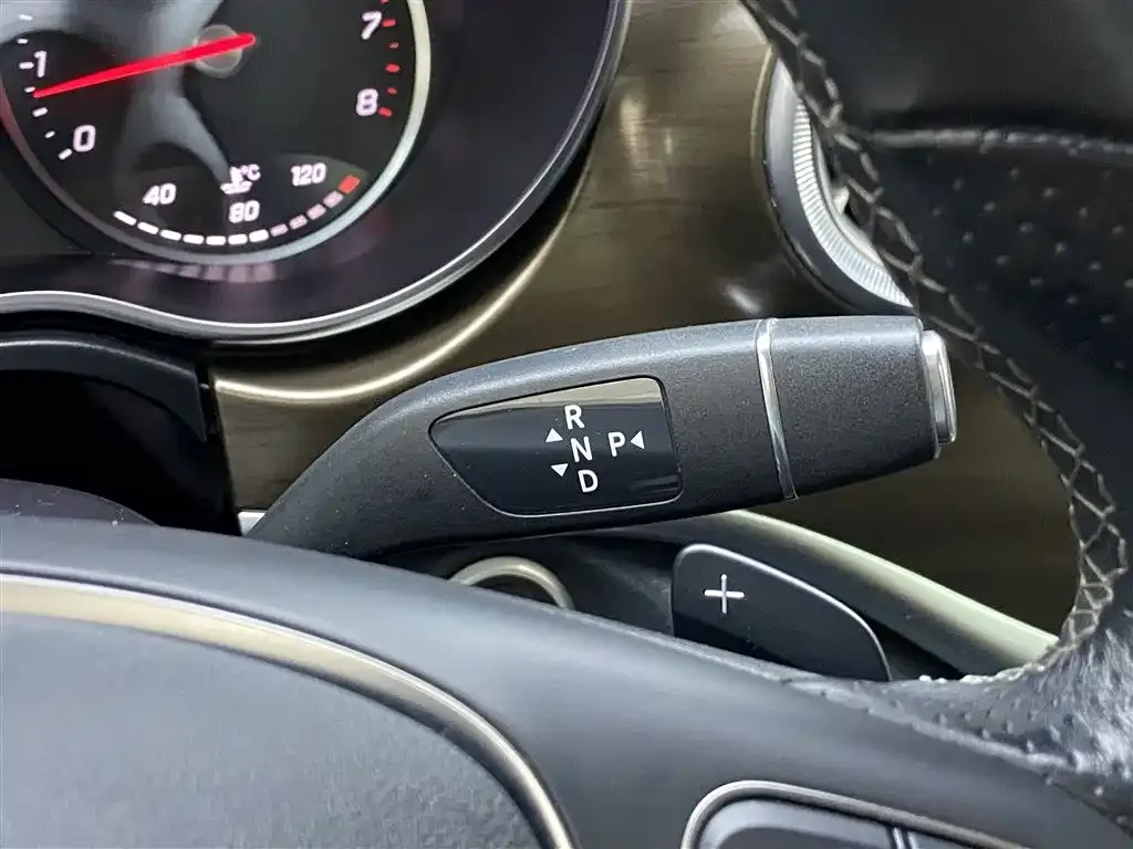 Mercedes-Benz V-Class 2021 из CN, фото 8