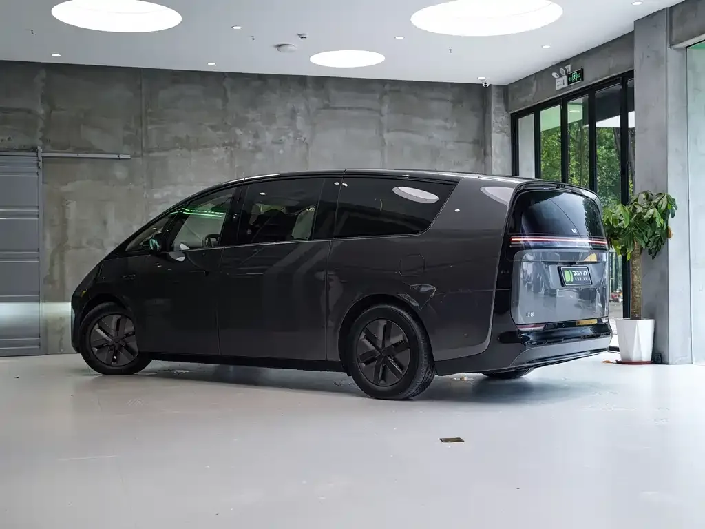Li Auto MEGA 2025 из CN, фото 2