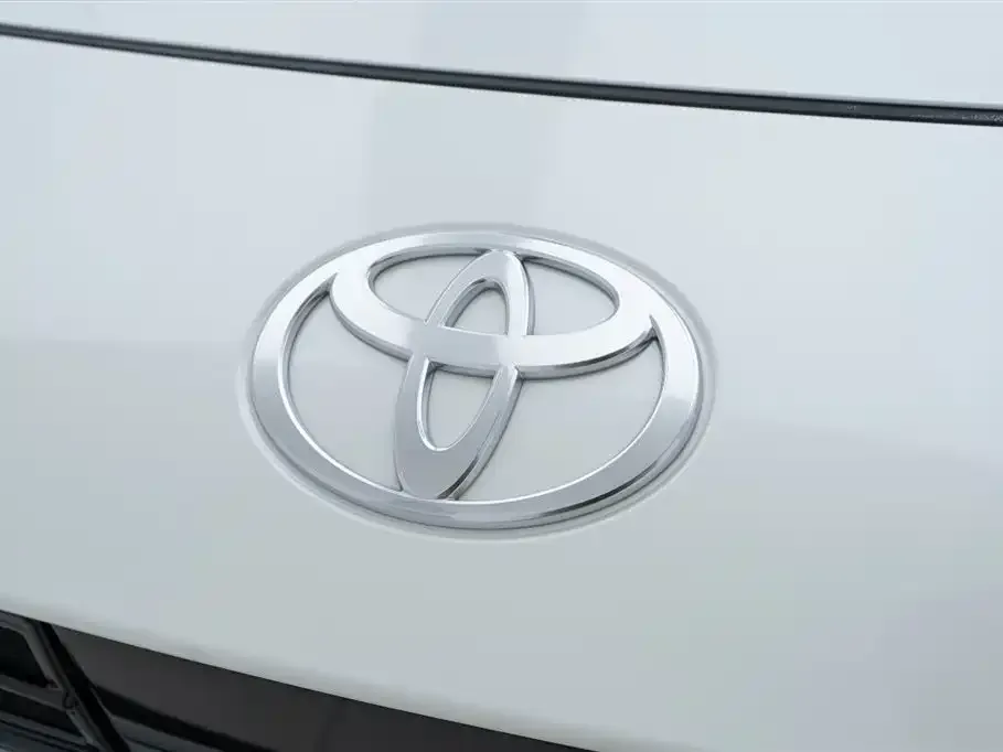 Toyota Camry 2025 из CN, фото 9