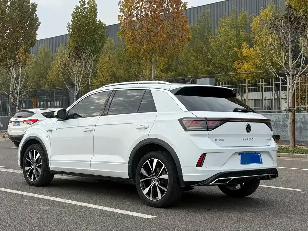 Volkswagen T-Roc 2023 из CN, фото 4