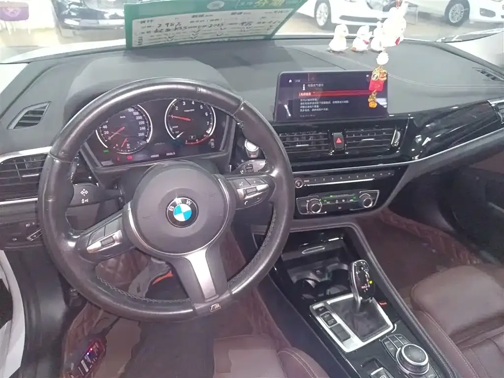 BMW 1 Series 2021 из CN, фото 10