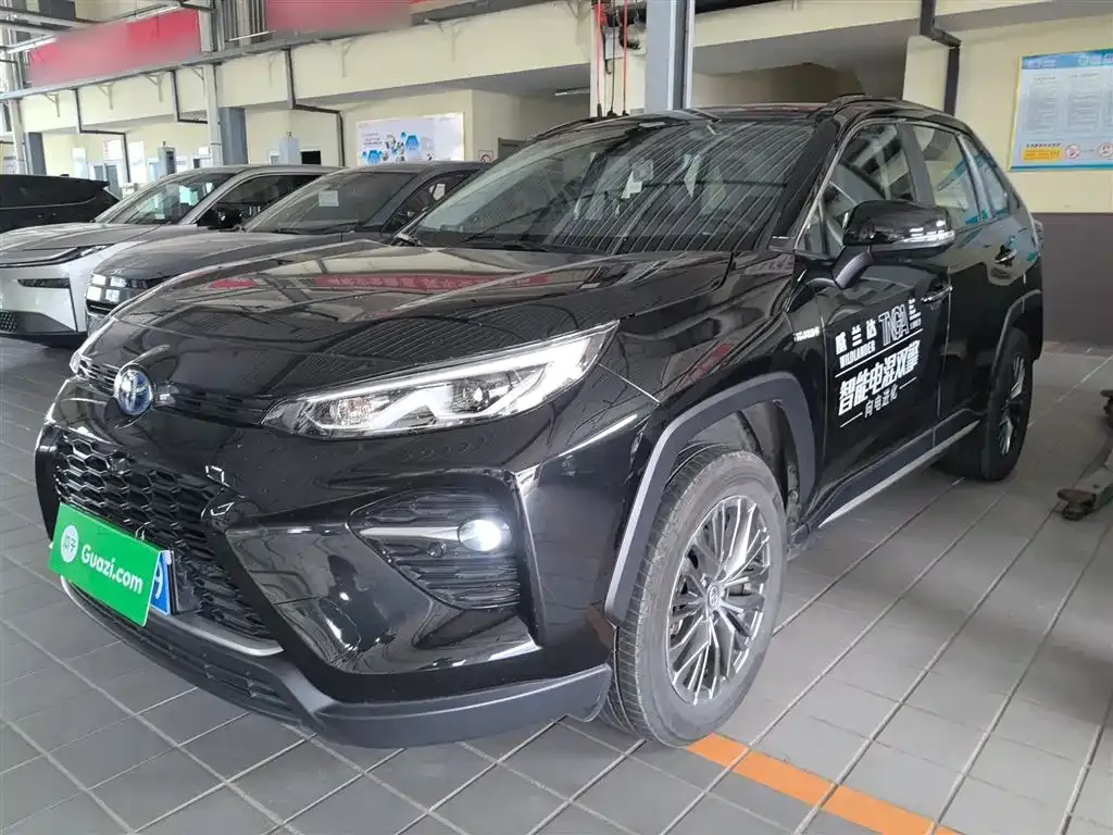 Toyota Wildlander 2023 из CN, фото 2