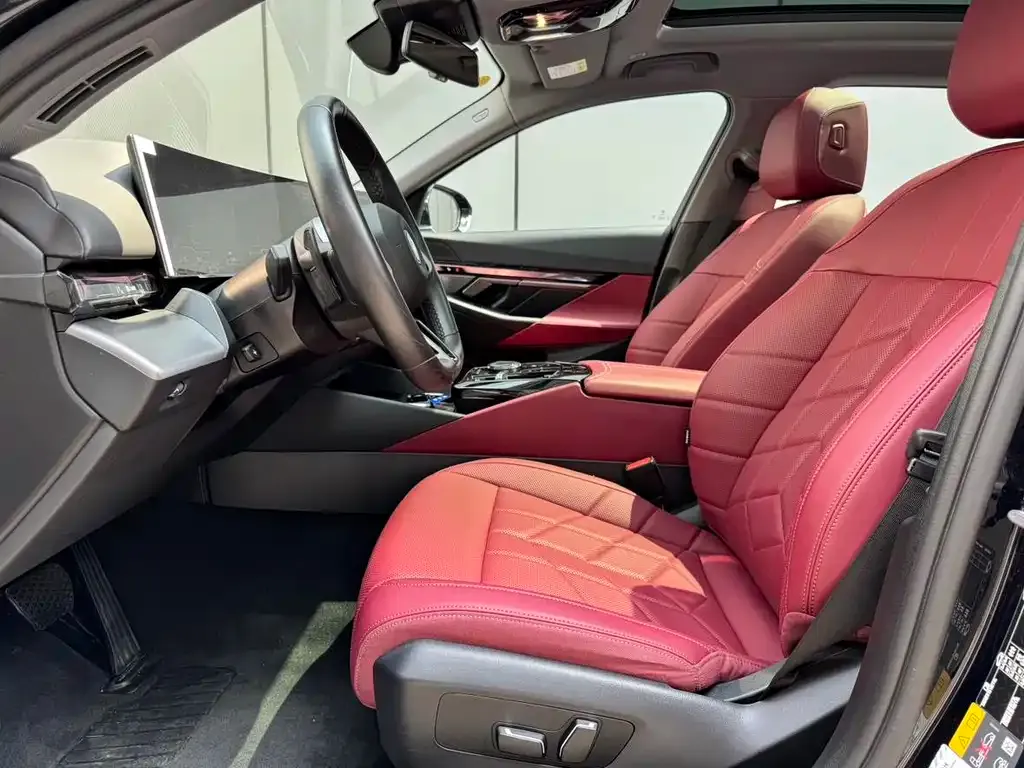 BMW i5 2024 из CN, фото 10