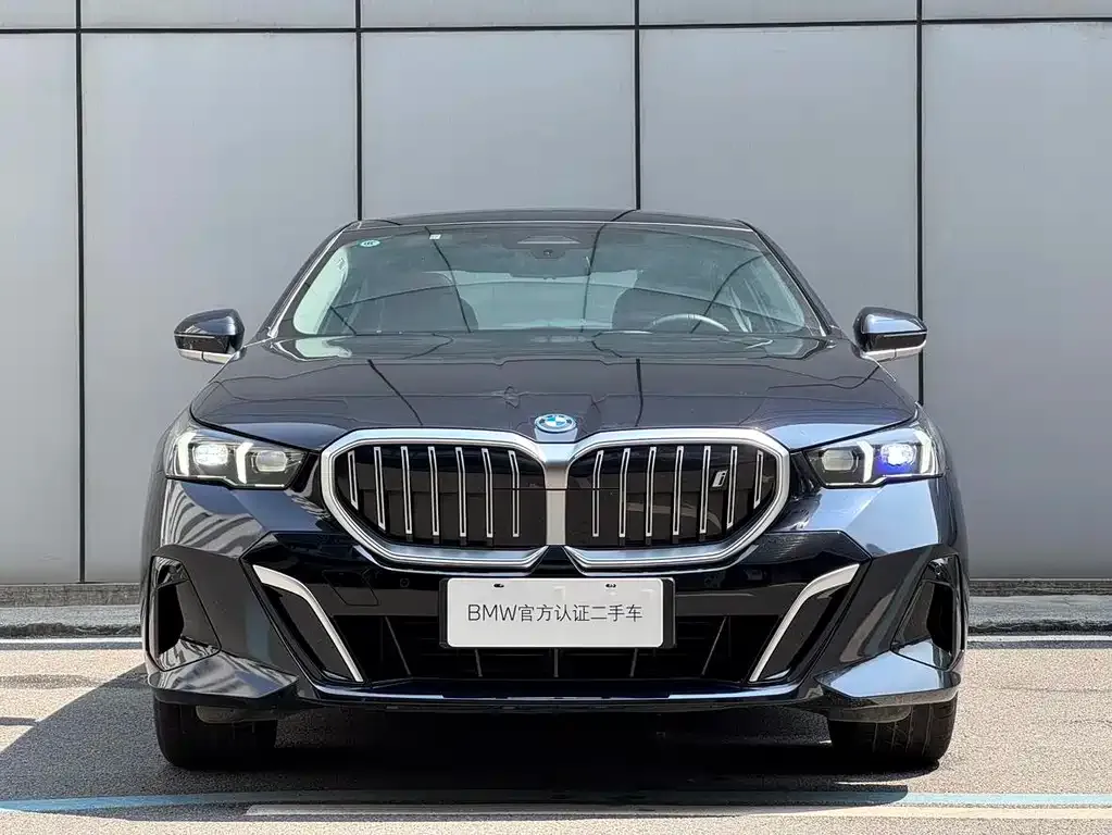 BMW i5 2024 из CN, фото 2