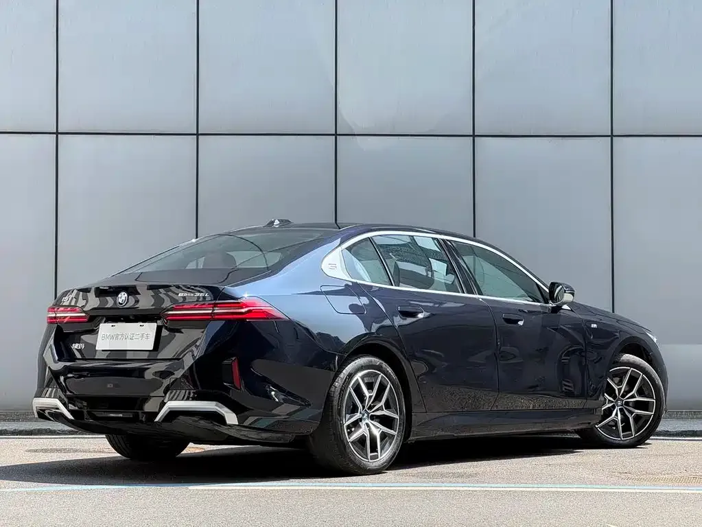 BMW i5 2024 из CN, фото 4