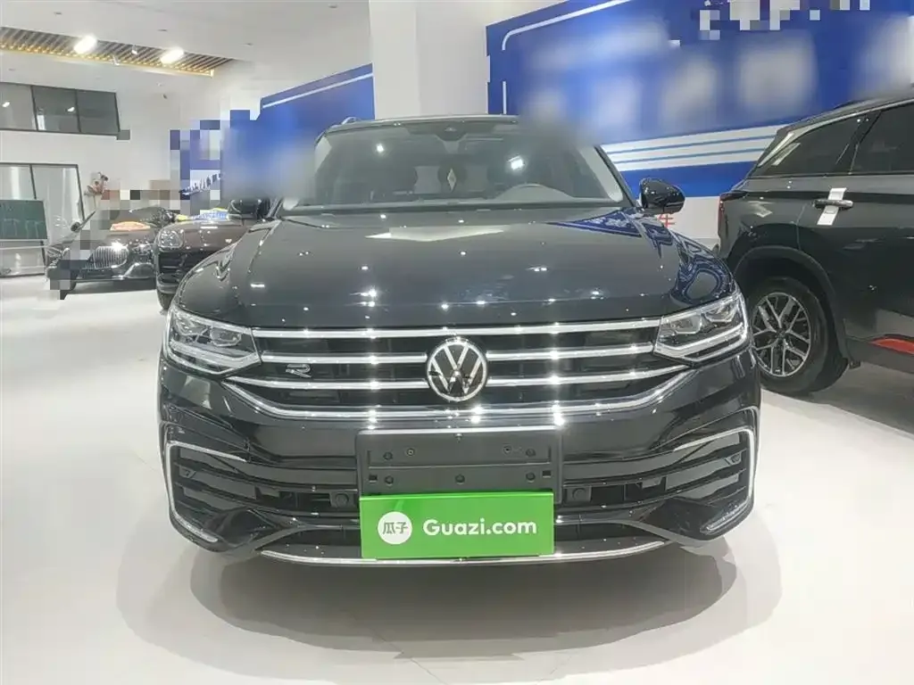 Volkswagen Tiguan L 2023 из CN, фото 3