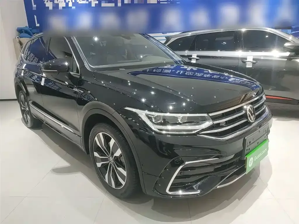 Volkswagen Tiguan L 2023 из CN, фото 4