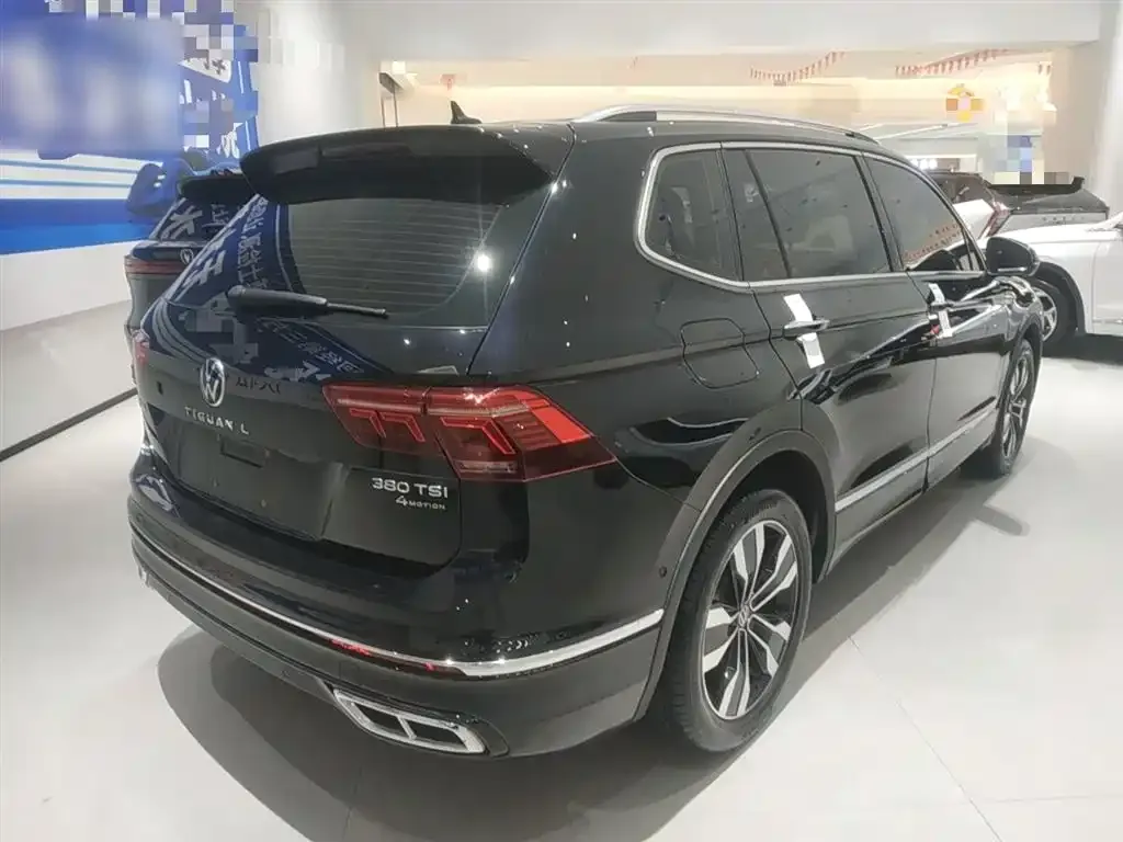 Volkswagen Tiguan L 2023 из CN, фото 7