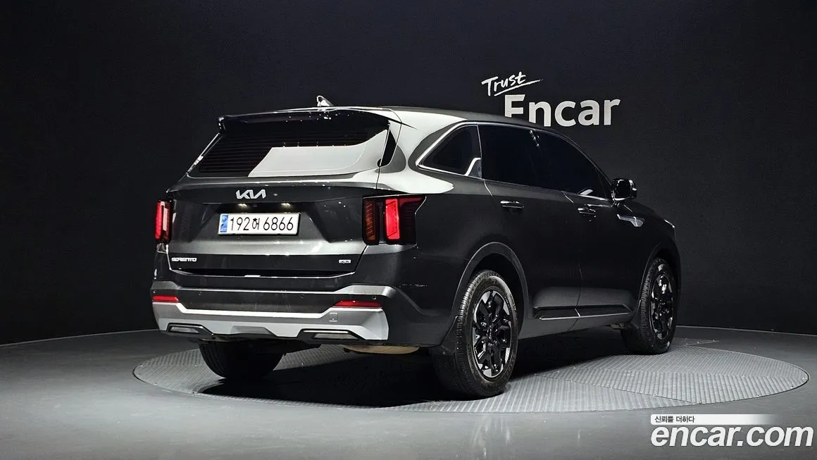 Kia Sorento 2024 из KR, фото 2