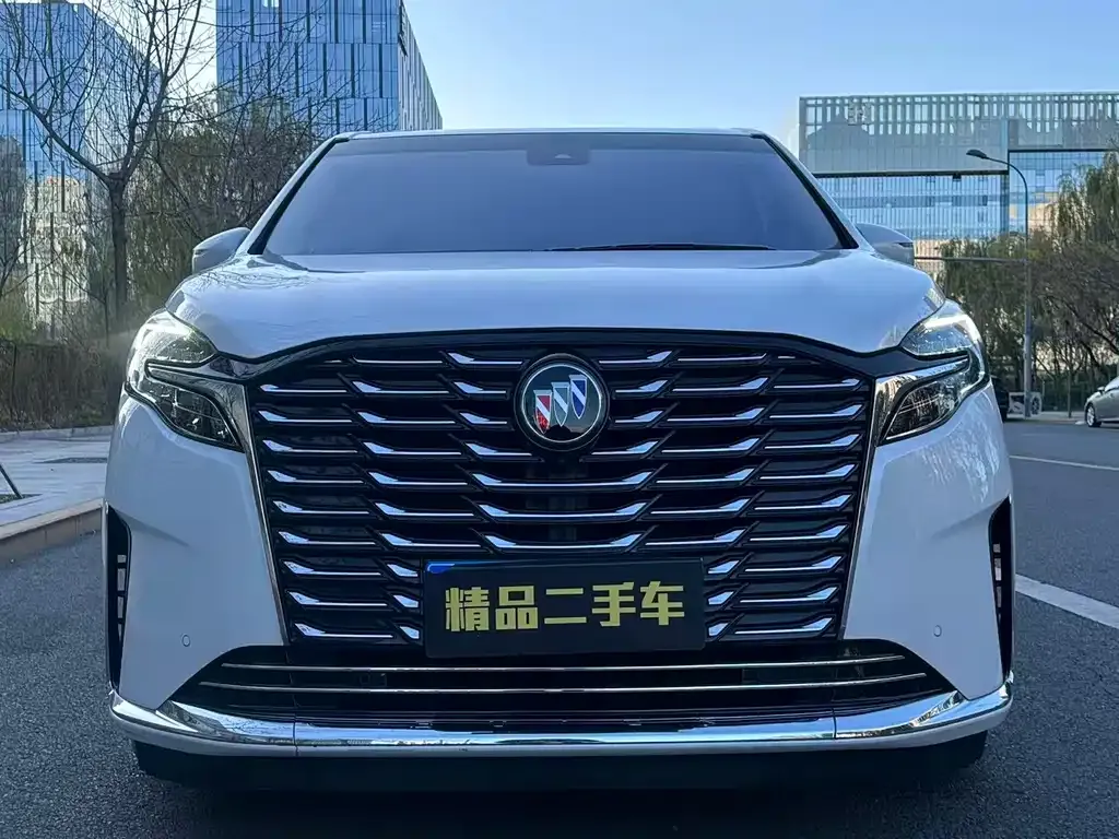 Buick GL8 2023 из CN, фото 1