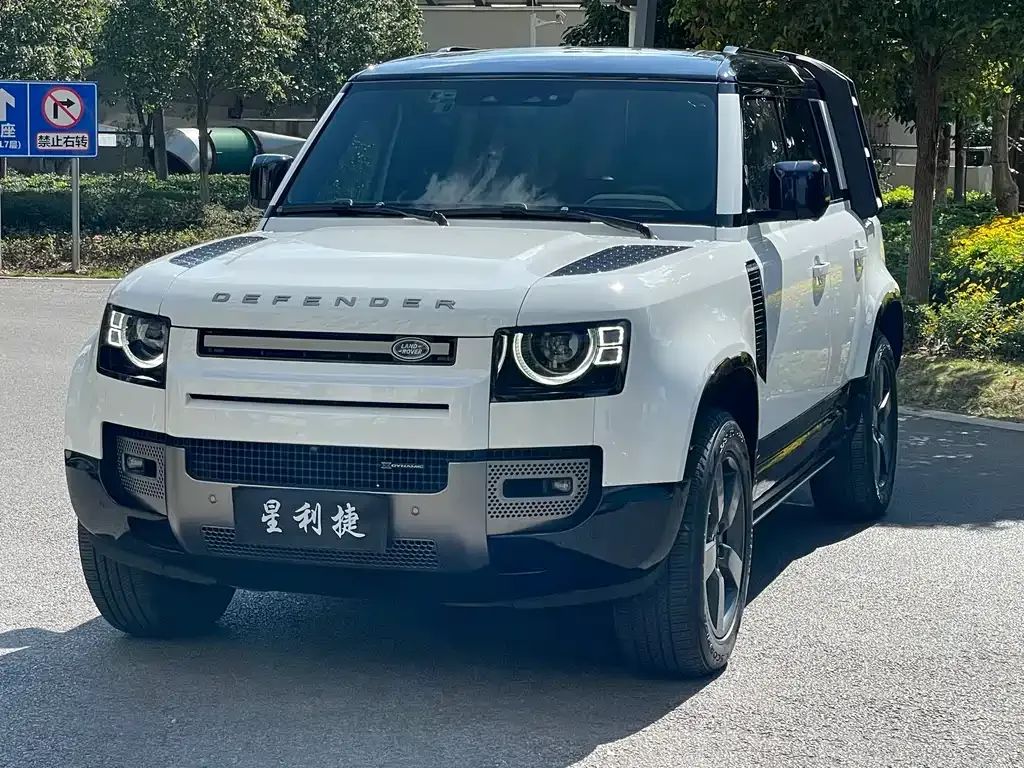 Land Rover Defender 2023 из CN, фото 1