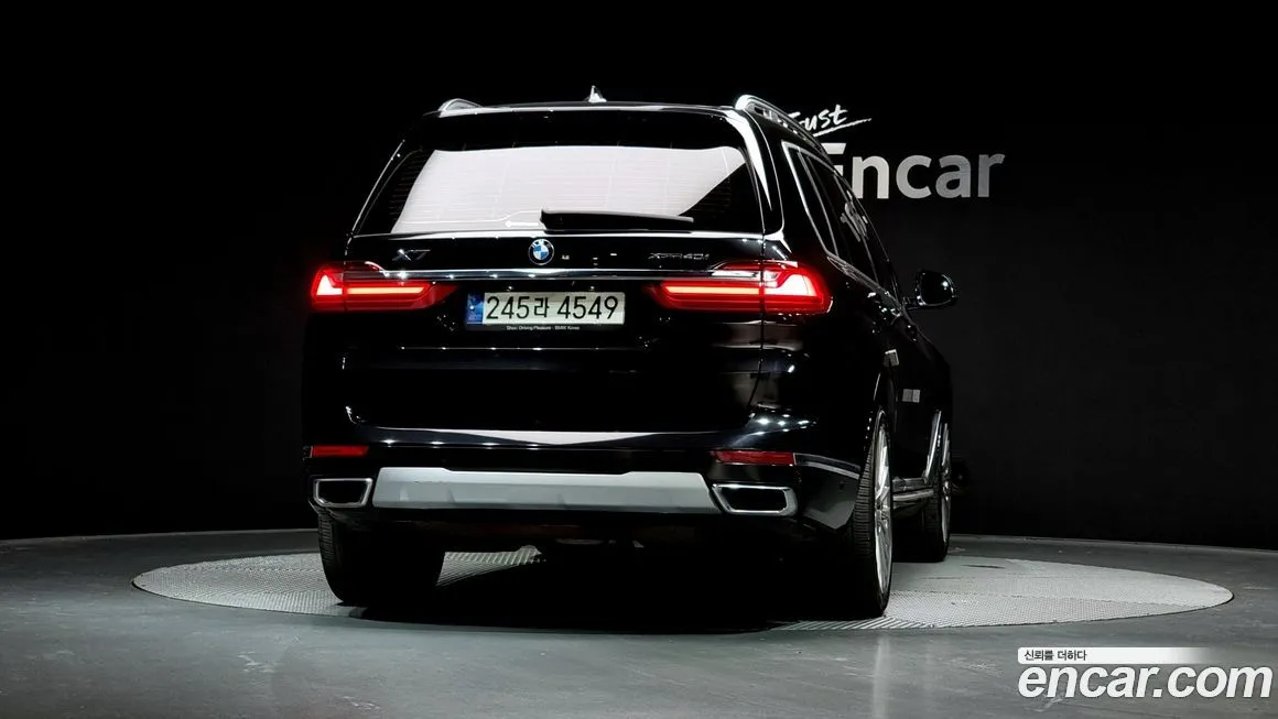 BMW X7 — фото 4