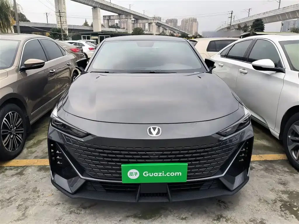 Changan UNI-V 2023 из CN, фото 3