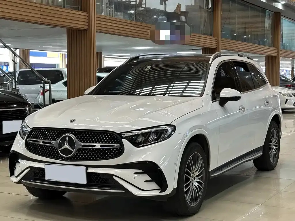 Mercedes-Benz GLC 2023 из CN, фото 1