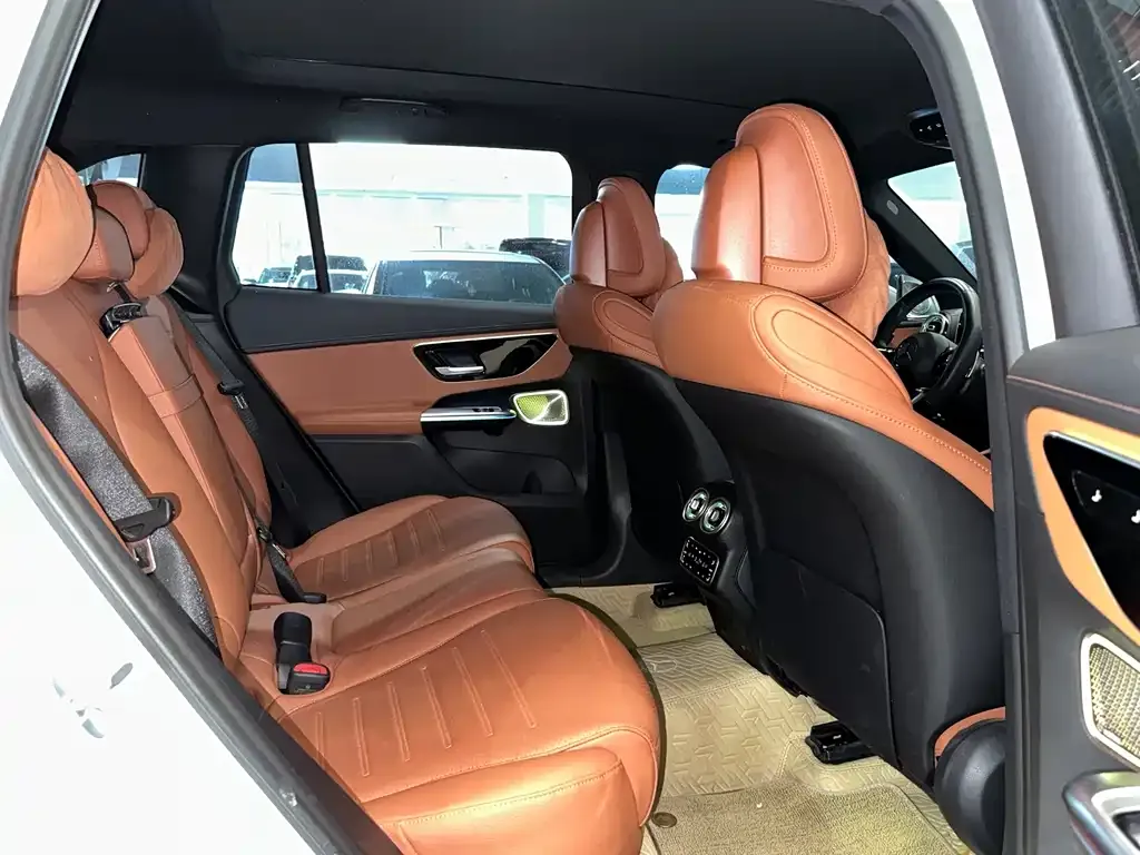 Mercedes-Benz GLC 2023 из CN, фото 10