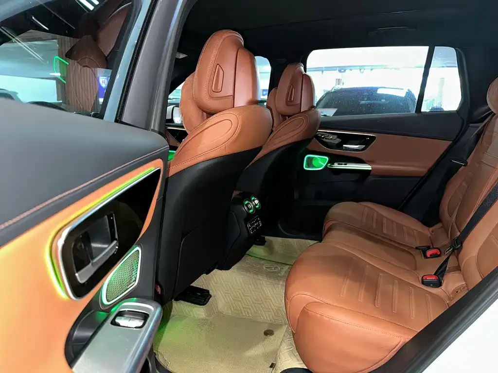 Mercedes-Benz GLC 2023 из CN, фото 8