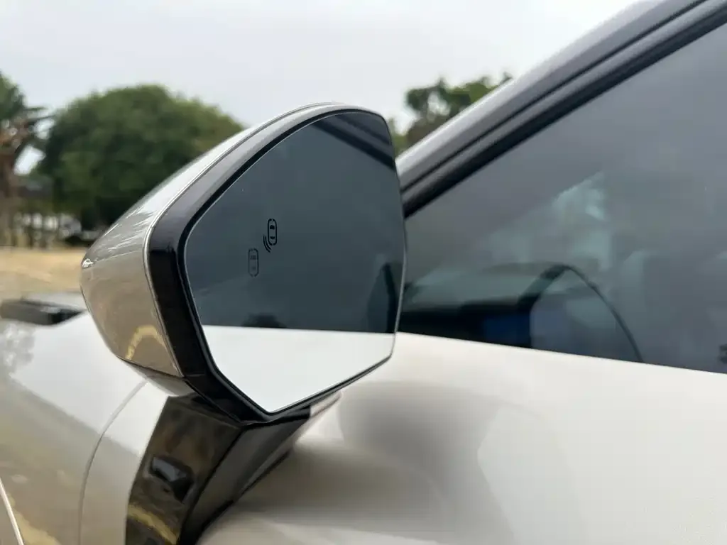 [object Object] 08 EM-P 2024 из CN, фото 6