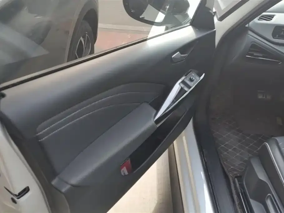 Volkswagen ID.3 2024 из CN, фото 7