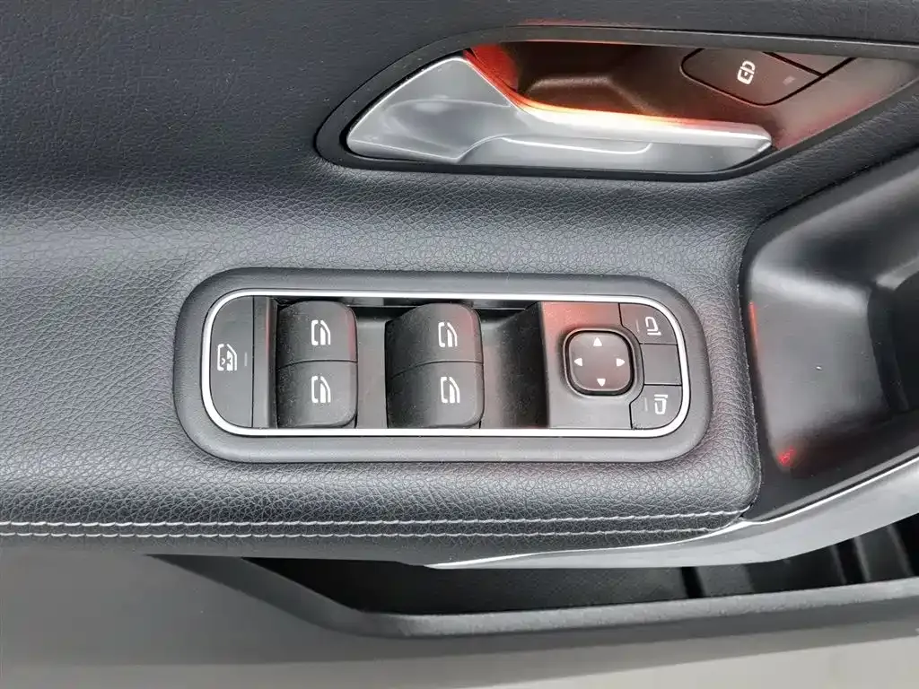 Mercedes-Benz A-Class 2021 из CN, фото 9