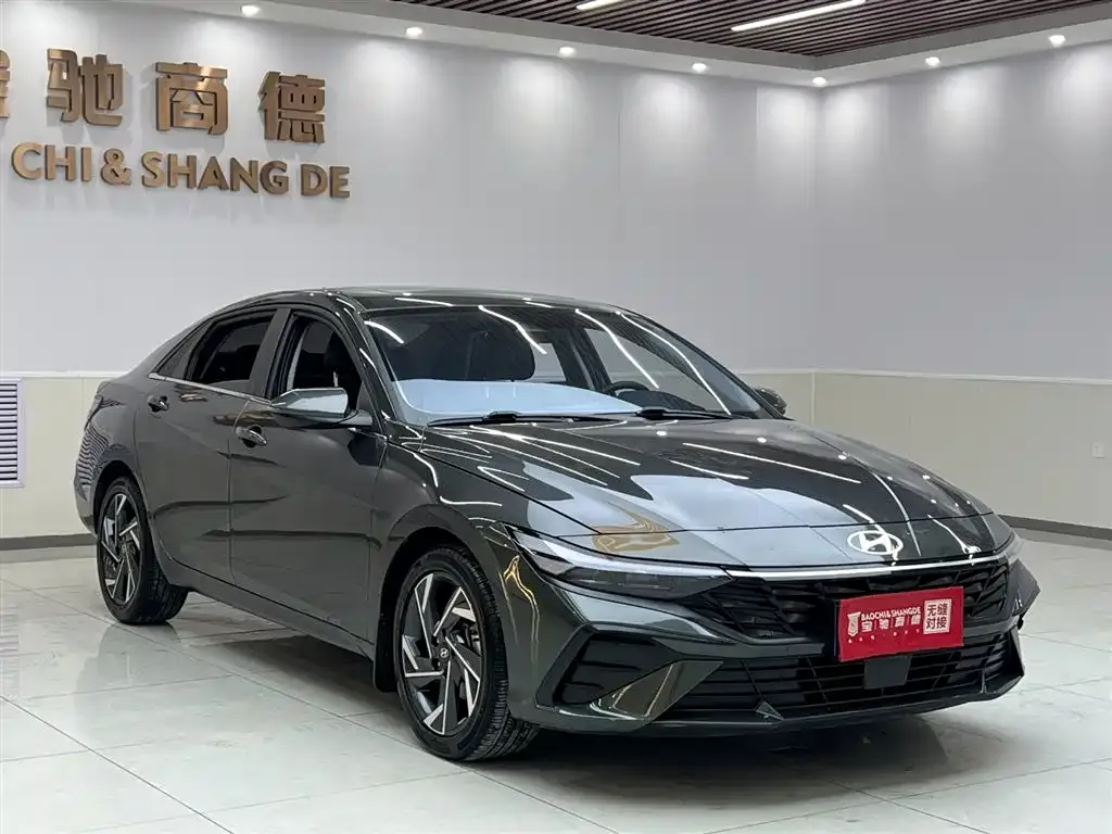 Hyundai Elantra 2025 из CN, фото 4