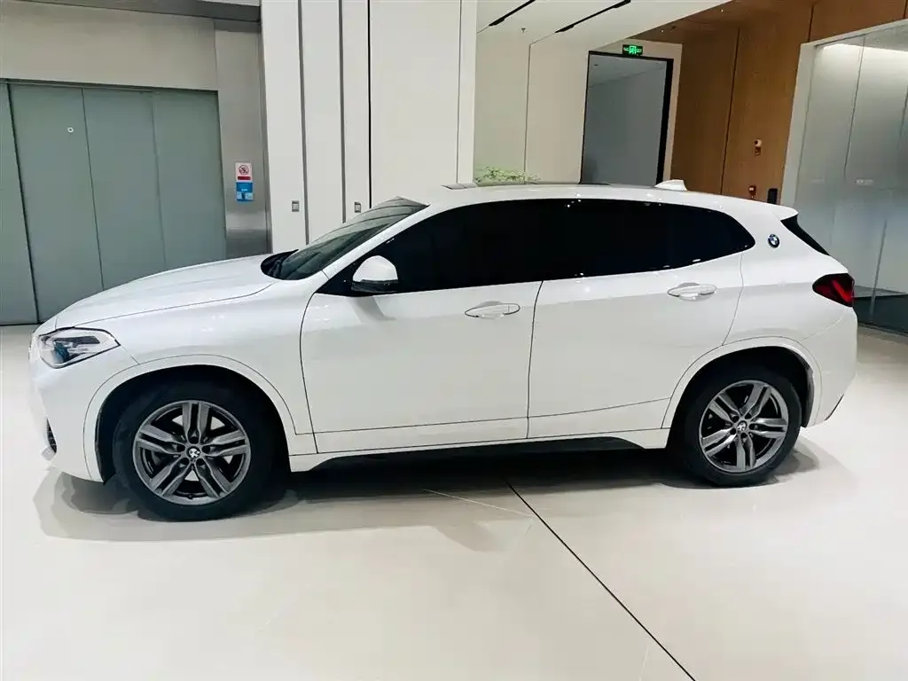 BMW X2 — фото 3