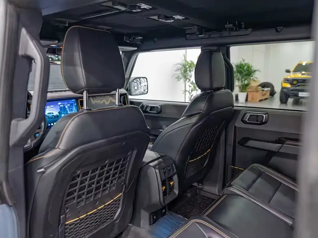 Ford Bronco 2024 из CN, фото 8