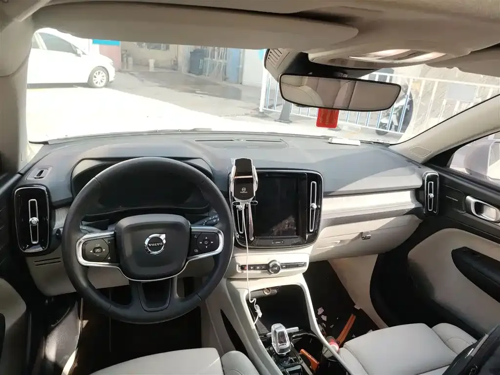 Volvo XC40 2022 из CN, фото 10