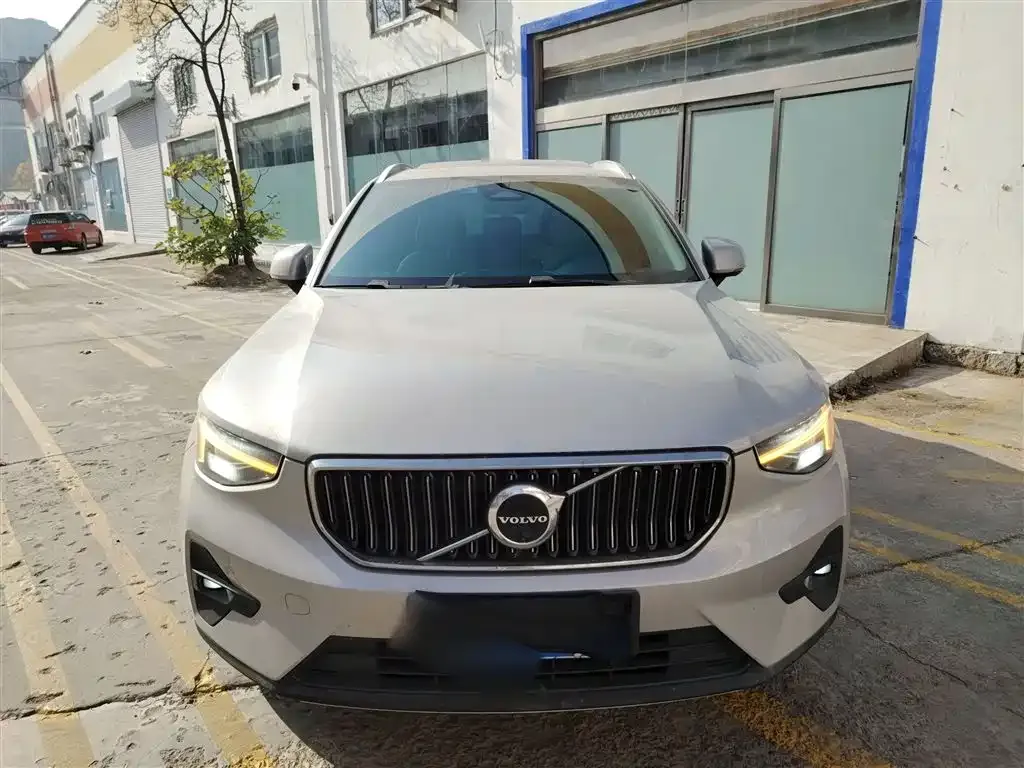 Volvo XC40 2022 из CN, фото 3