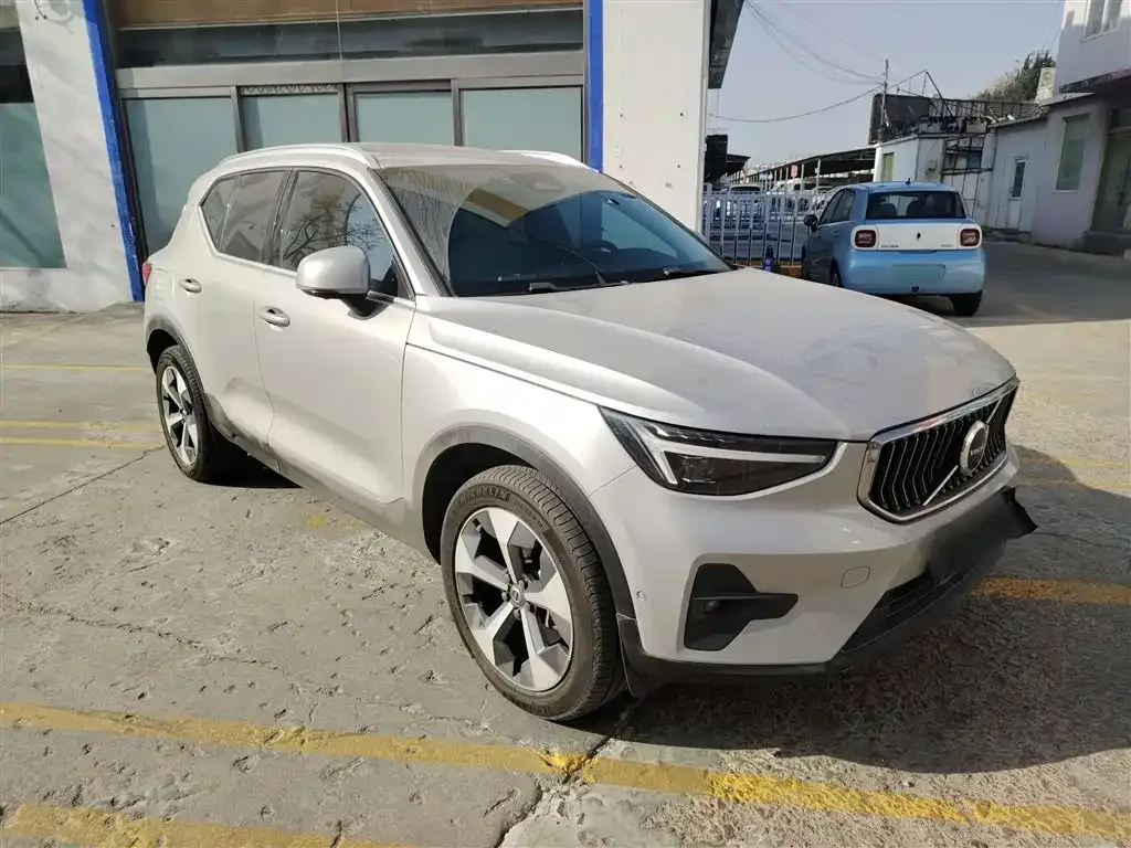 Volvo XC40 2022 из CN, фото 4